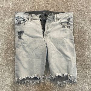 BDG Men's light gray wash jeans shorts
